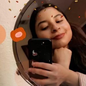 Meet your Posher, Brianna